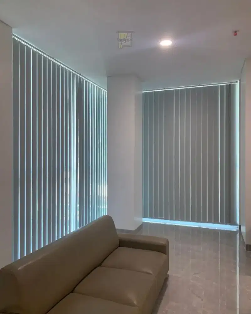 Vertical blind &  roller blind untuk kantor dan rumah