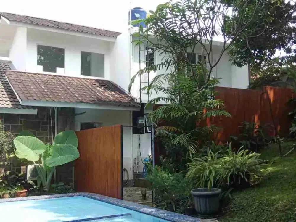 Rumah Siap Huni di Cluster Kemang Jaksel