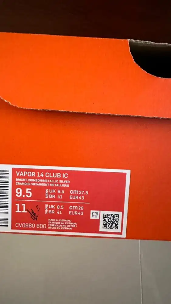 Di jual sepatu futsal