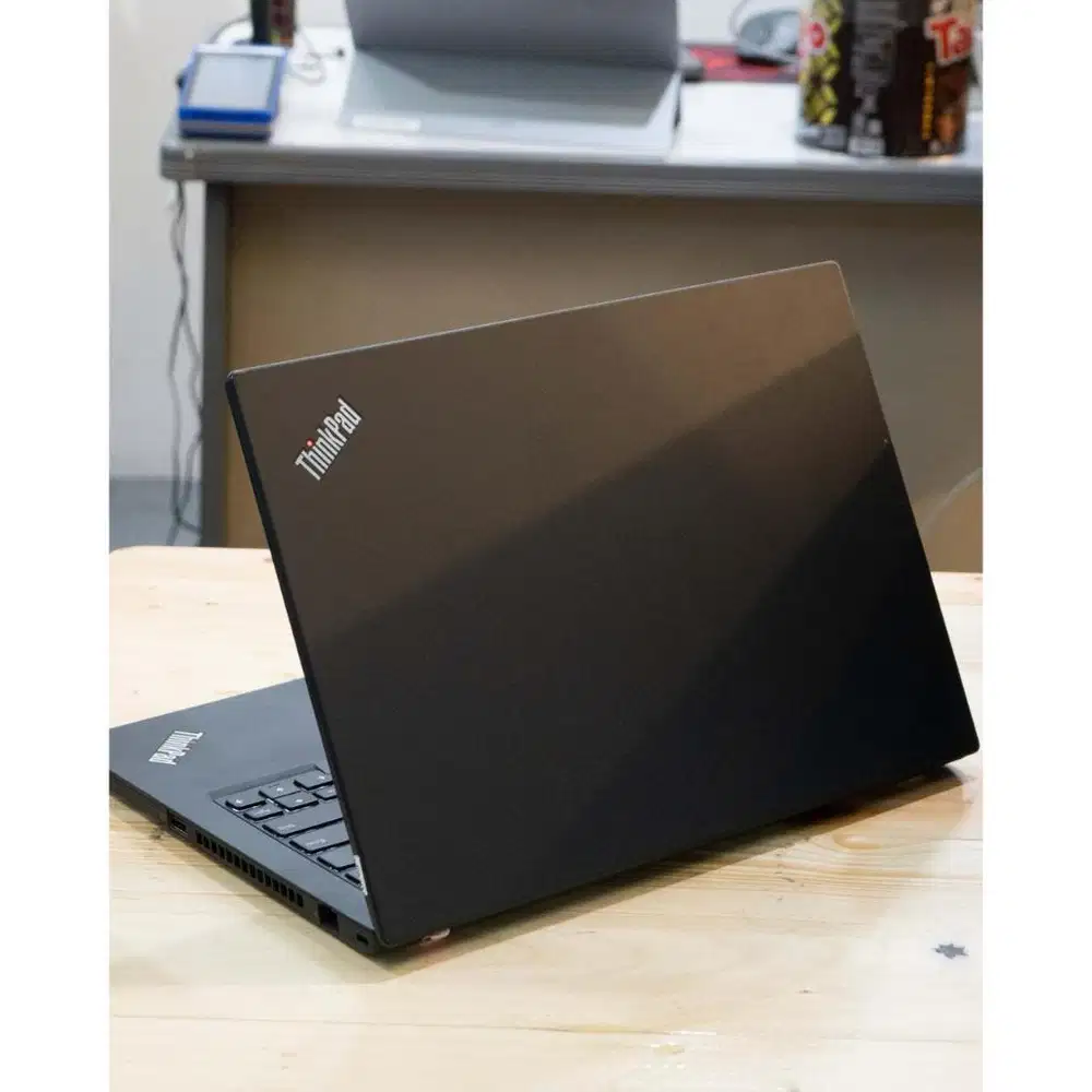 LENOVO THINKPAD T14 G1 VGA | CORE I5 GEN 10 | RAM 8/256GB