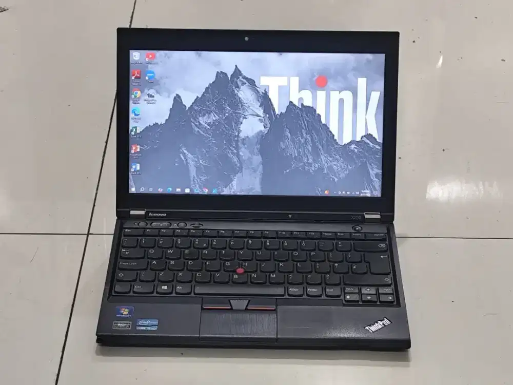 Lenovo Thinkpad X230 Intel i5-3320M RAM 4GB HDD 320GB