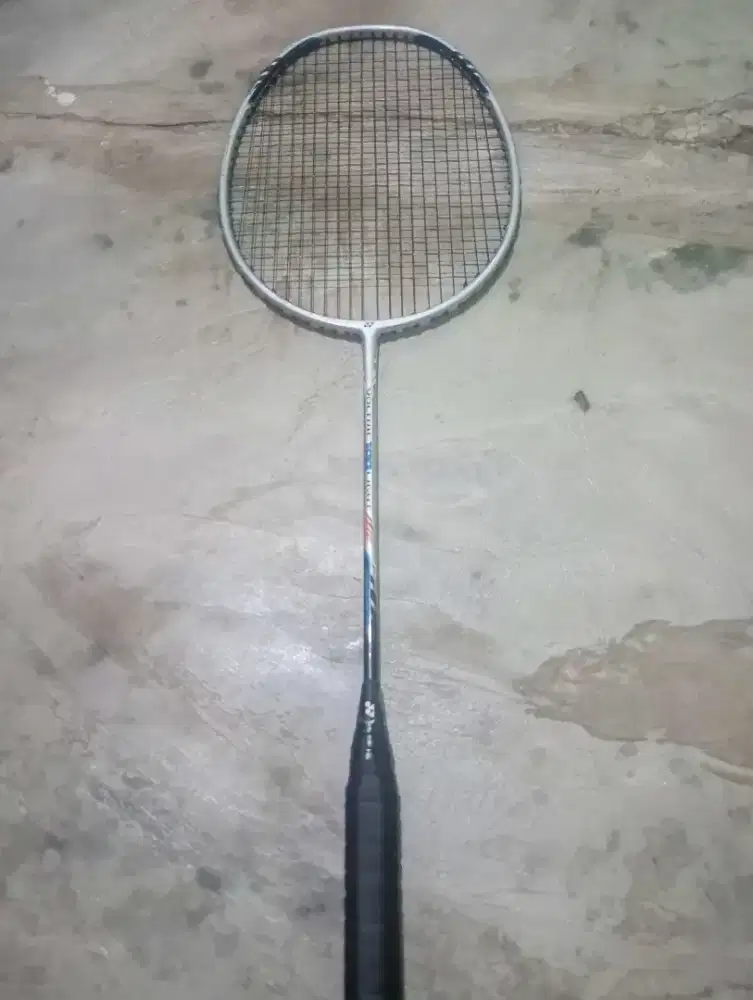 Raket Badminton Yonex Voltric 100 light