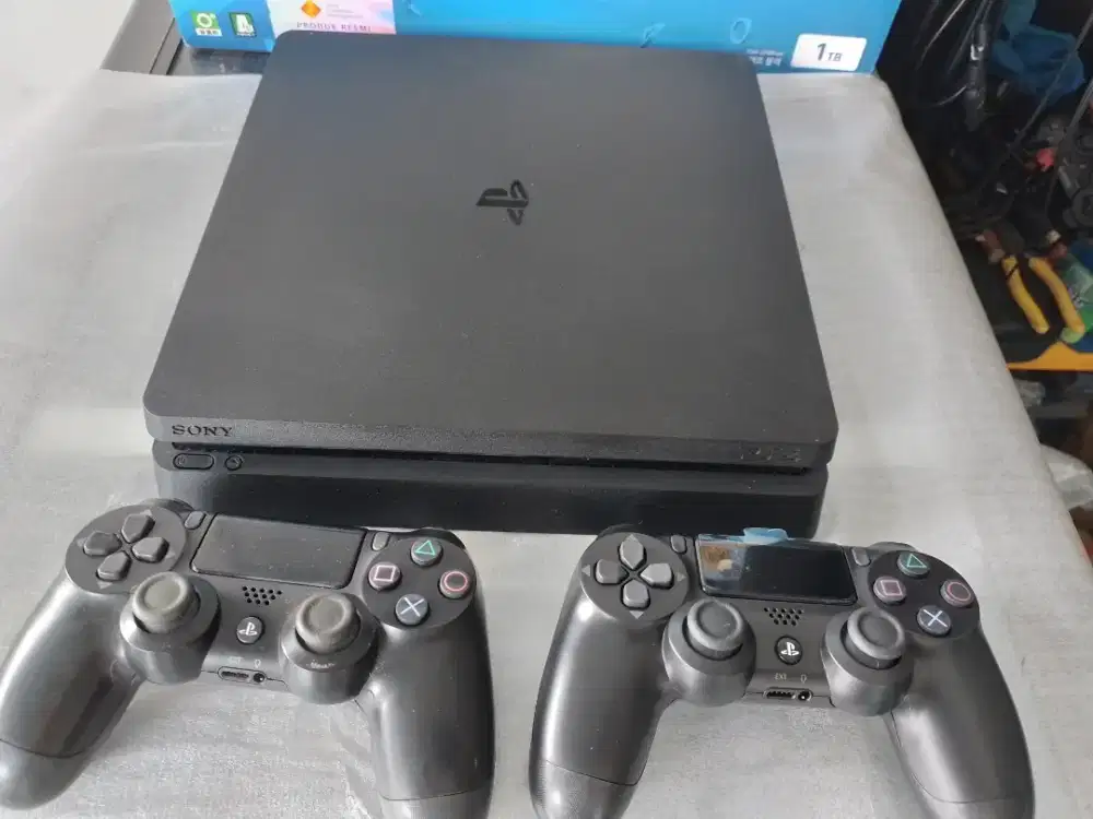 Ps4 slim 1Tb Seri 22 Original