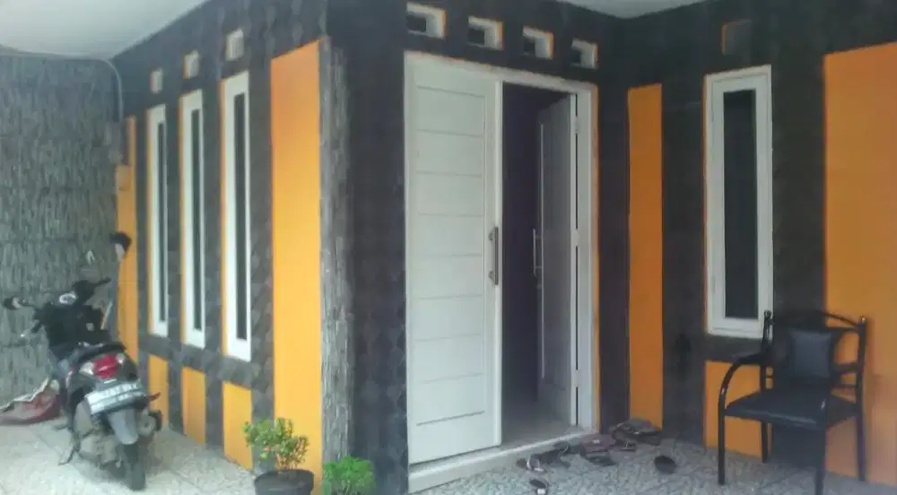 Rumah dijual/ disewakan di Ciledug