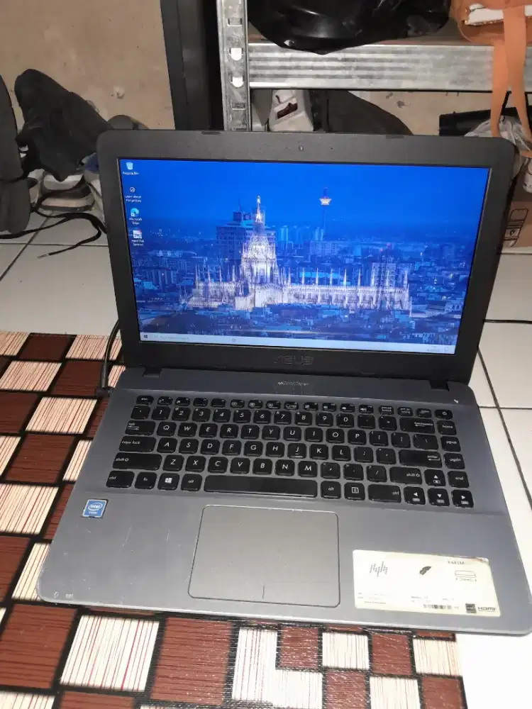 LAPTOP ASUS INTEL CELERON X441N