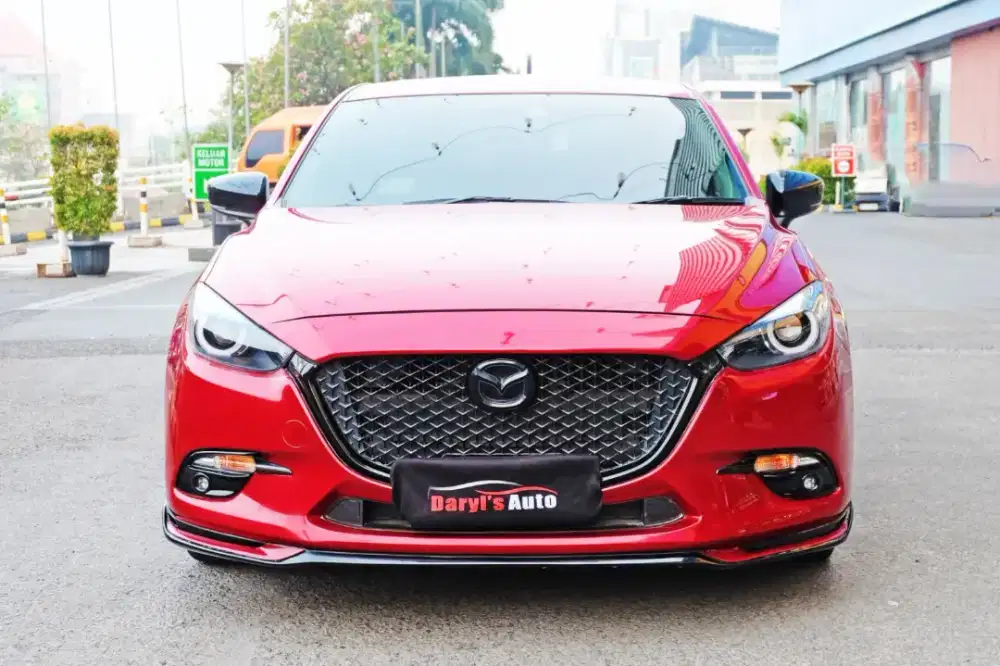 Super kece 2018 Mazda 3 Skyactive 2.0 Sunroof at