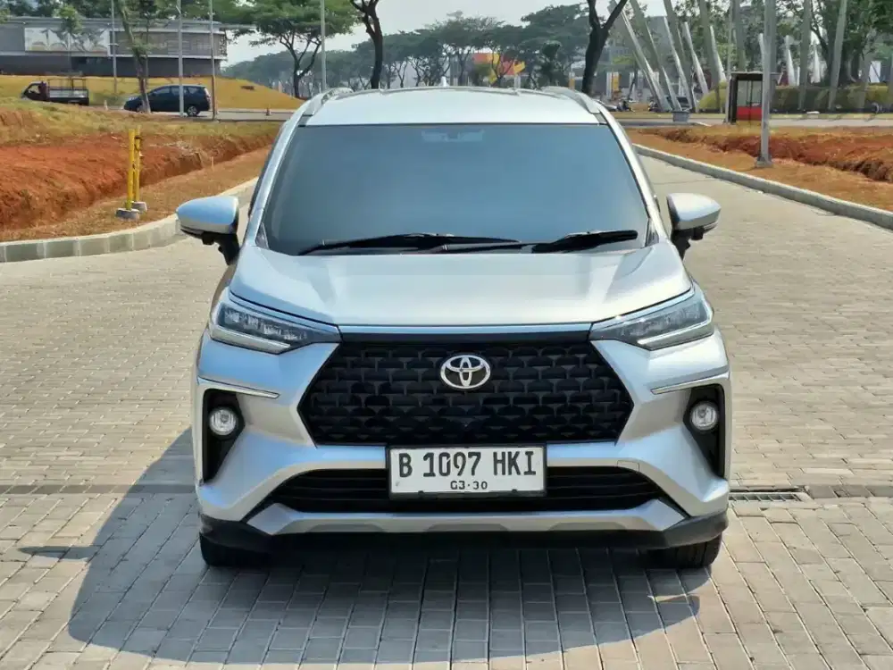 [ Tdp 10 juta ]Toyota Avanza Veloz Q 1.5 Matic 2023 Bensin Silver