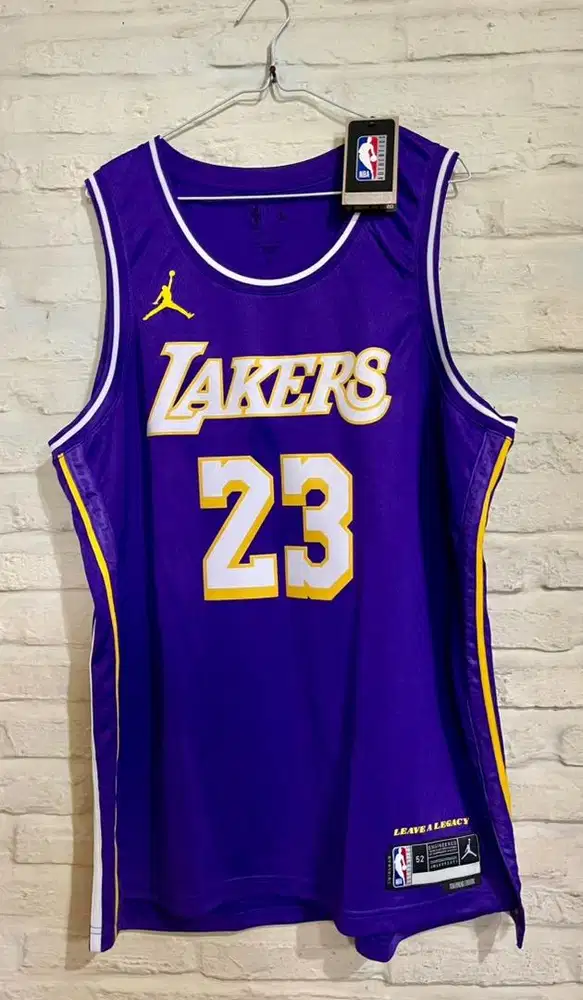 Authentic Jersey Basket ORIGINAL James Lakers Size XL