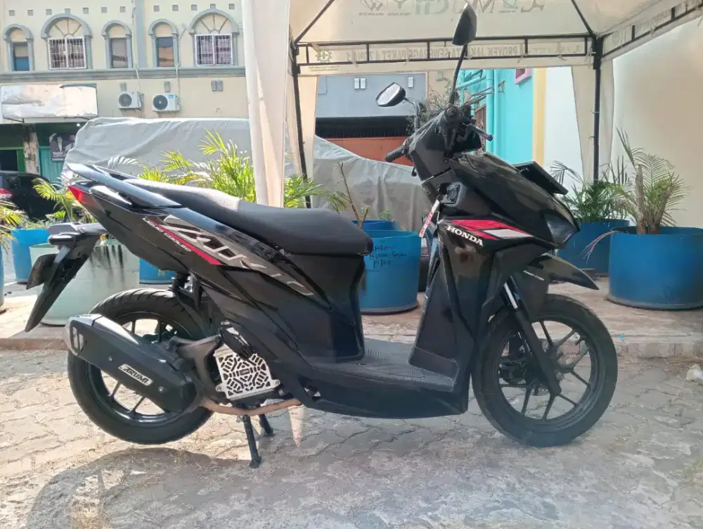 Dijual Cash Honda Vario 125 CBS Tahun 2021 Pajak Panjang
