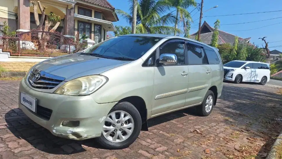 Pajak Panjang Toyota Kijang Innova 2.0 G Bensin-AT 2010 KTKI