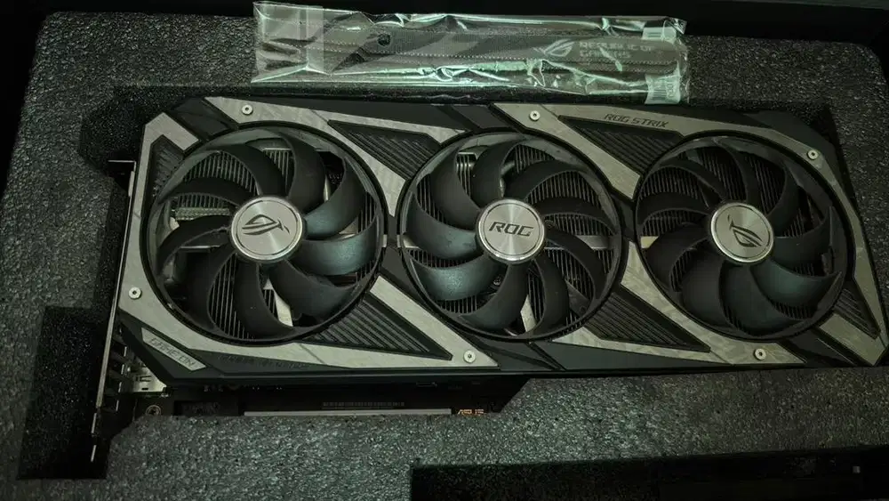 VGA / GPU ASUS ROG STRIX RTX 3060 12GB