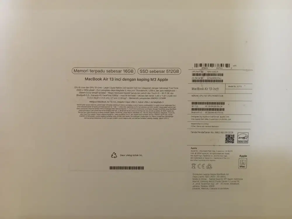 Macbook air 13 inchi