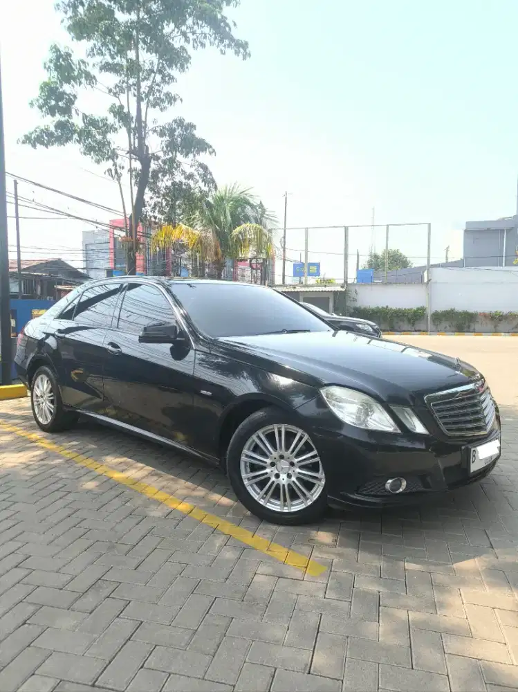 Mercedes Benz E200 CGI 2010