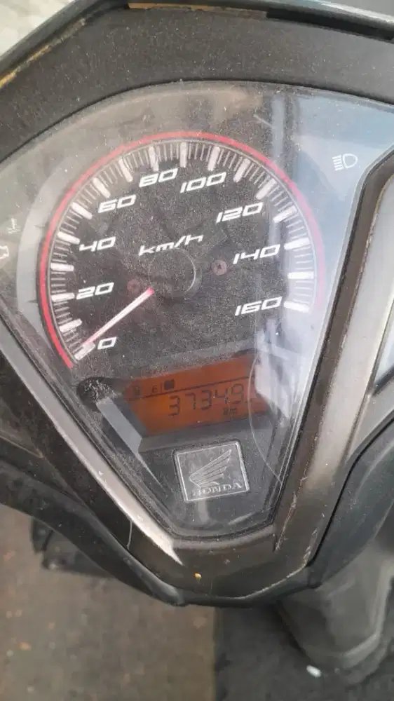 Honda Vario kzr 125cc 2014 lengkap no minus BU