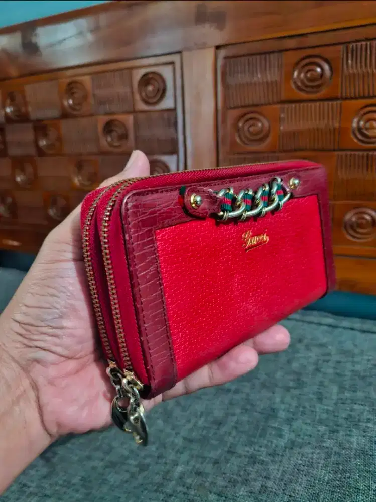Preloved dompet double zipper gucci kulit asli