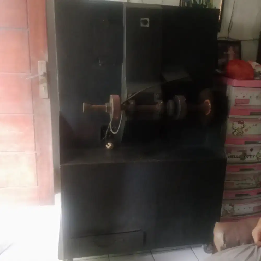Mesin reparasi sepatu