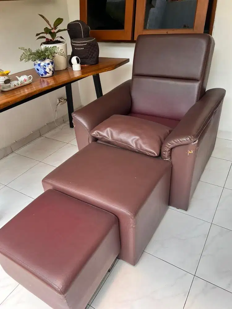 Sofa pijat refleksi