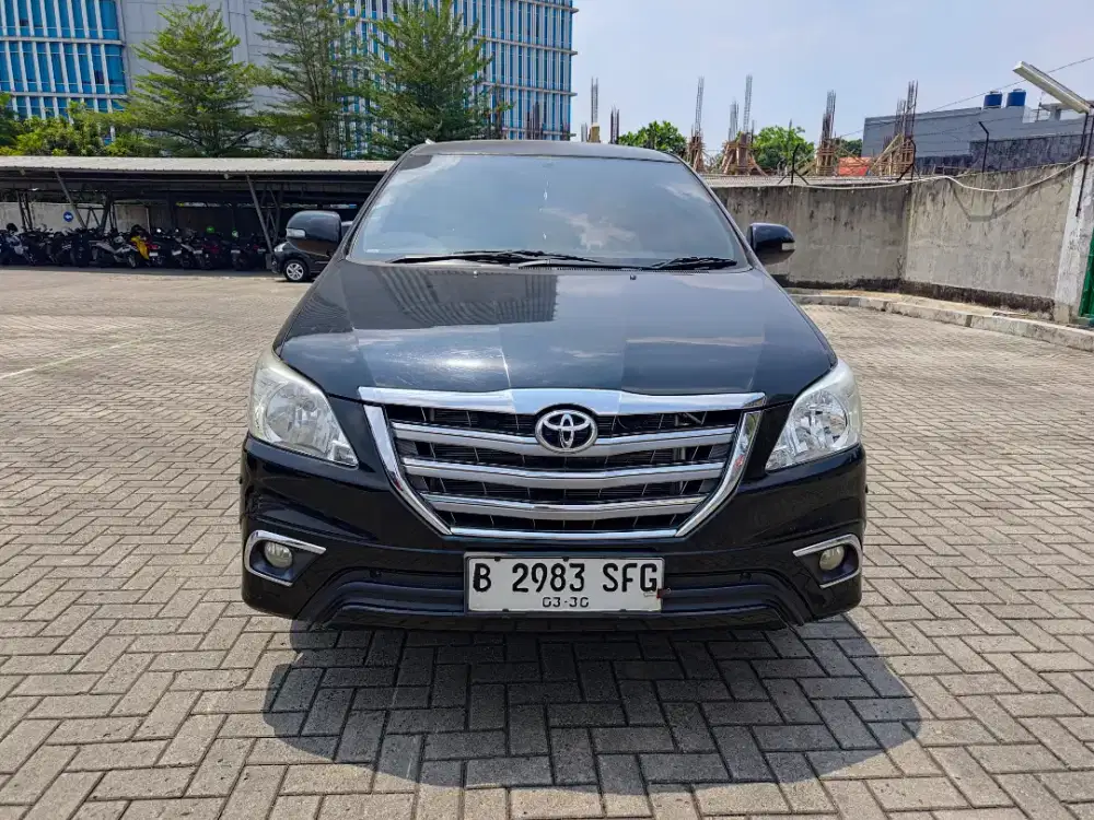 Toyota Innova 2.0 V manual 2015