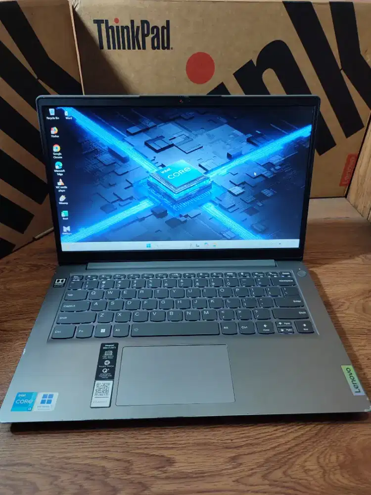 Lenovo ideapad Slim 3 14-ITL