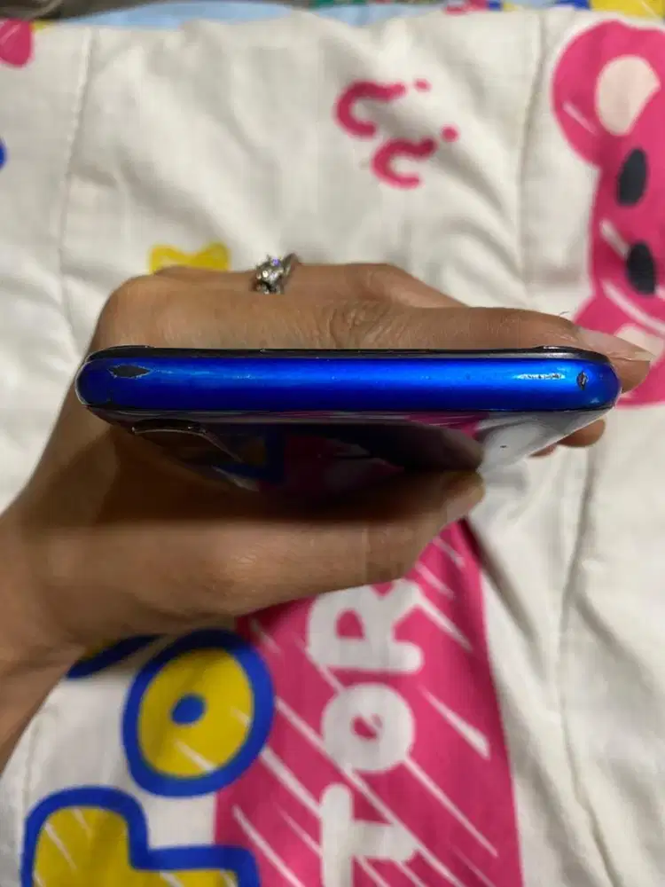 realme 5 ram 3/32 warnabiru
