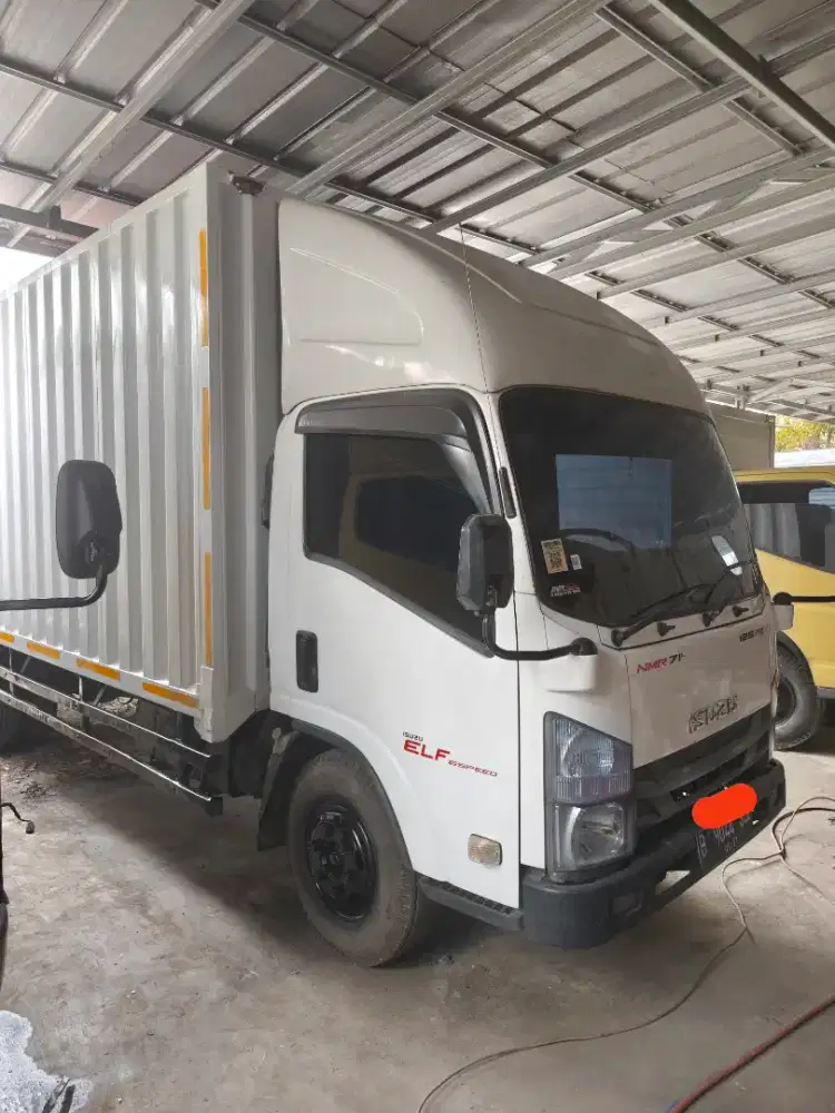 Isuzu NMR 71 Long box th 2022 euro2 Joss siap pake