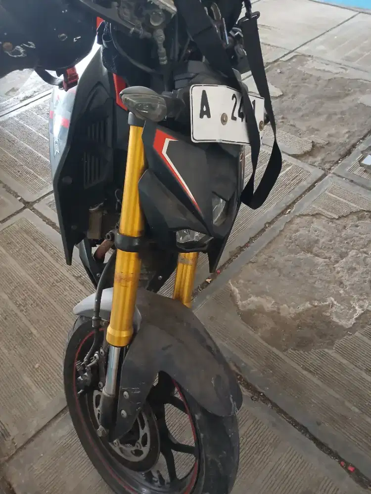 YAMAHA XABRE 2016 PLAT A