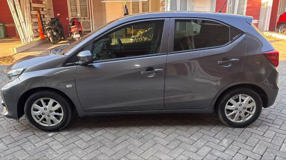 Honda Brio Satya E MT 2019 Akhir | KM 100 Rb | Pajak & Surat Lengkap