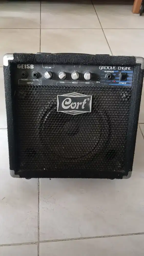 Amplifier Bass CORT