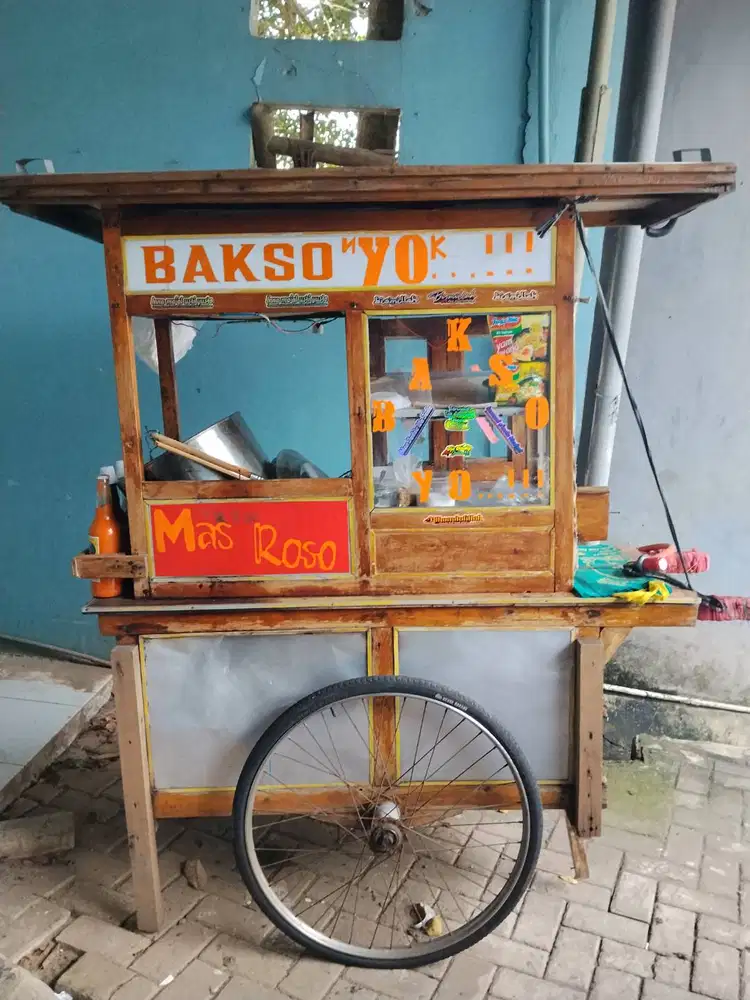 Gerobak bakso keliling