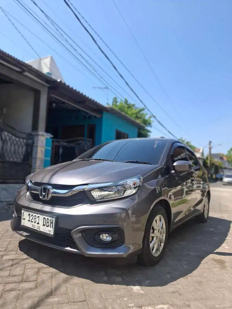 Honda Brio E matic kilometer 15 rb
