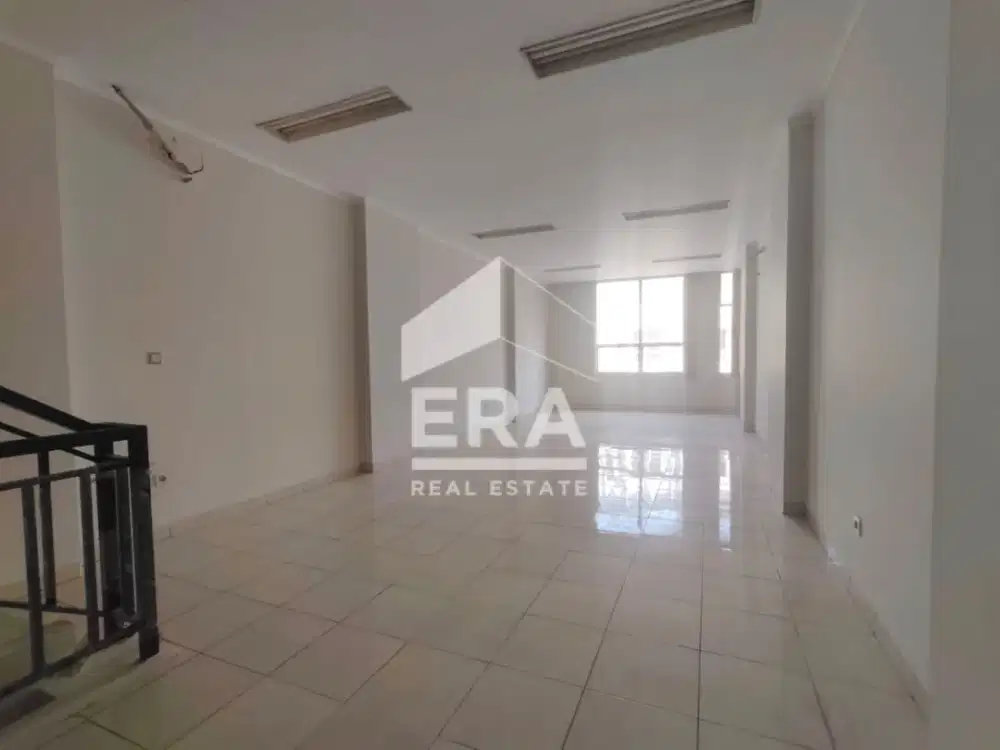 Disewakan Ruko Emerald Summarecon Bekasi