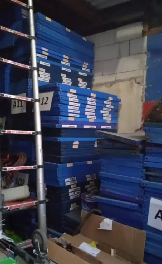 Jual rak gudang ada 50 set ukuran 40*100*200