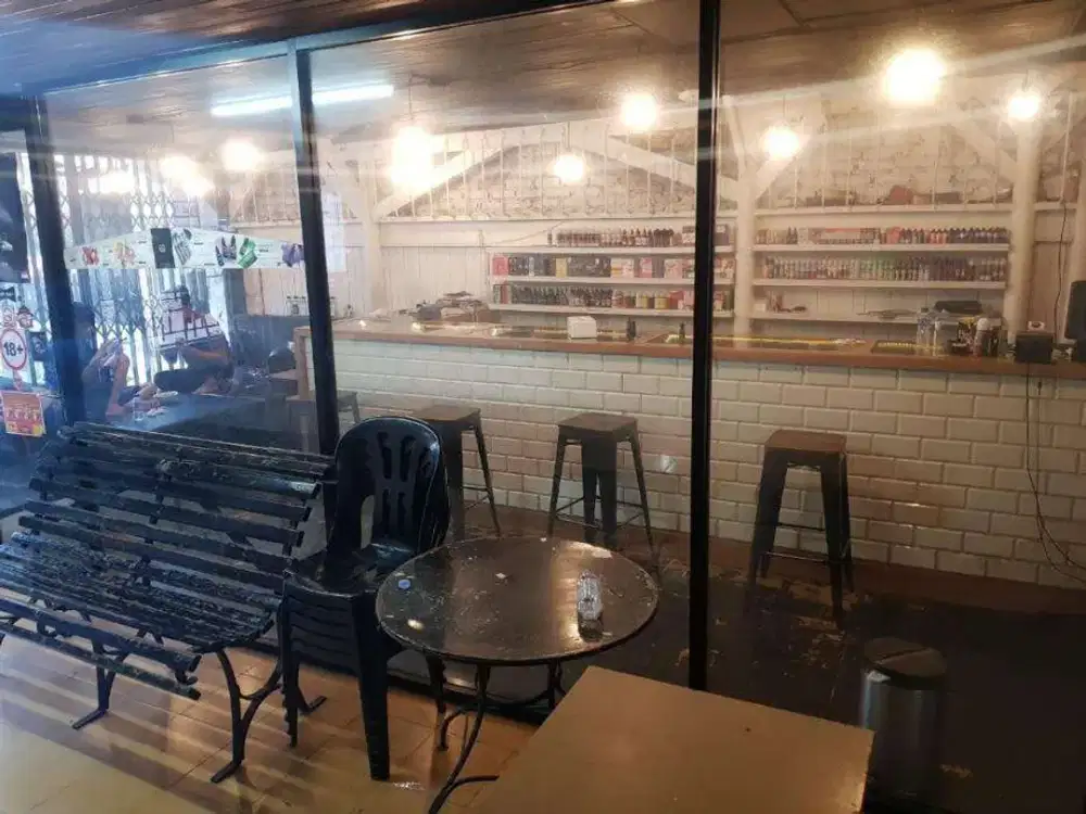 Di jual rumah di Bandung, Jalan SUPRATMAN Bangunan 2 lantai
