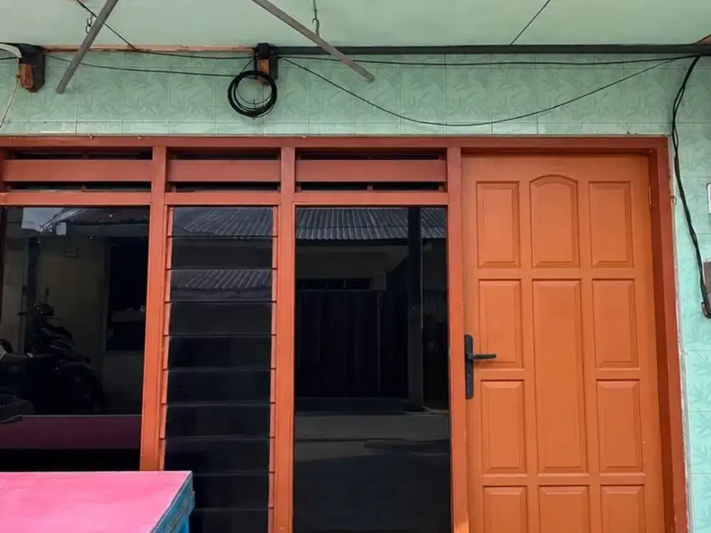 Dijual/disewakan rumah di Bulak Rukem