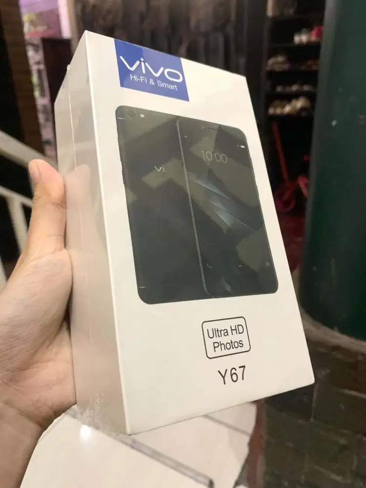 VIVO Y67 RAM BESAR 6/128GB FULLSET BERSEGEL BELUM DIBUKA MASIH GRESS