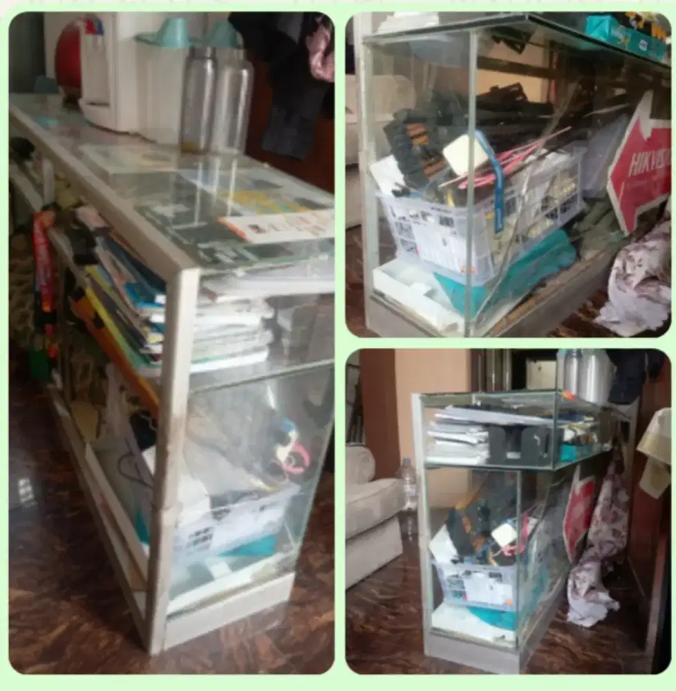 Etalase bekas jualan HP