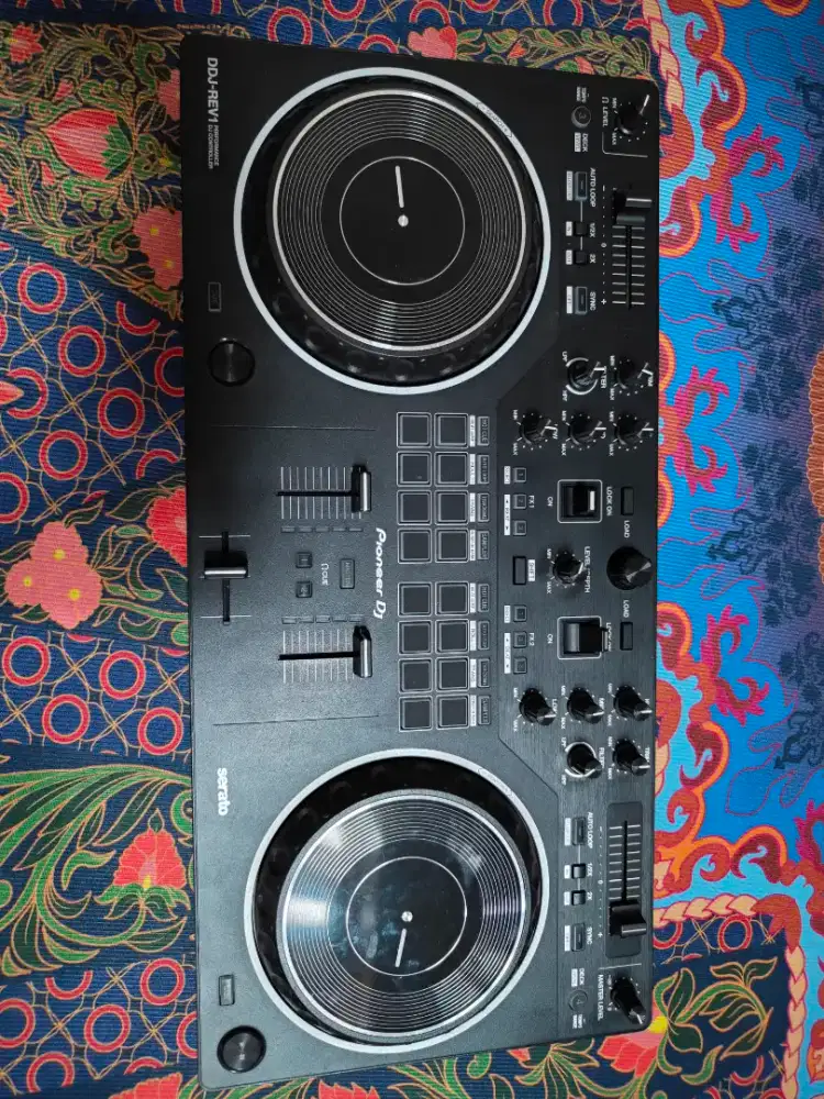 Pioneer DDJ REV-1Lokasi Bekasi Jatiasih