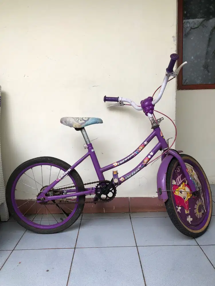 Sepeda anak bekas