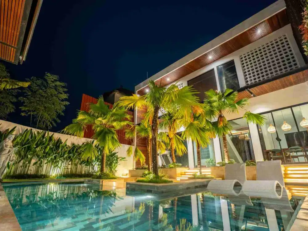DIJUAL VILLA TROPICAL MEWAH, KEMENUH, GIANYAR