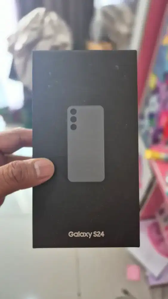 Samsung s24 basic not FE like new