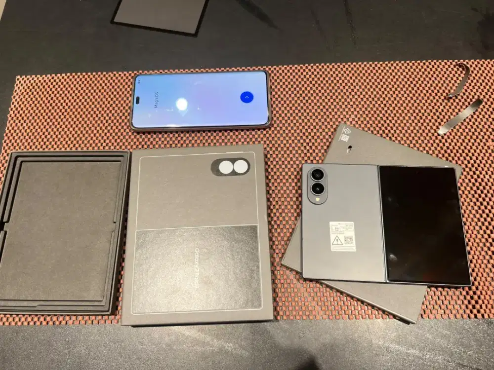 PROMO SAMSUNG GALAXY FOLD CICILA CUKUP KTP SAJA