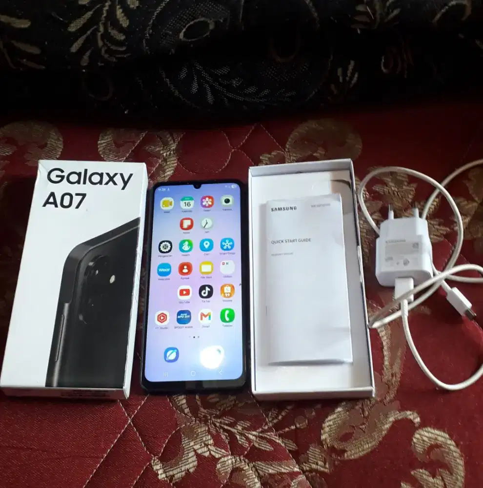 SAMSUNG A07 4/128GB Ex garansi resmi sein