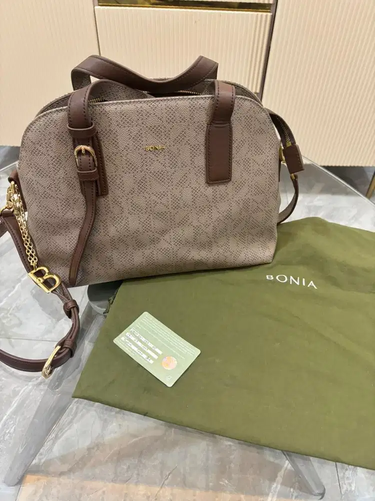 Original bonia (preloved)