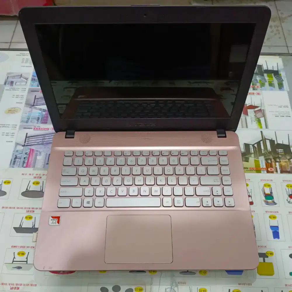 Laptop asus X441B