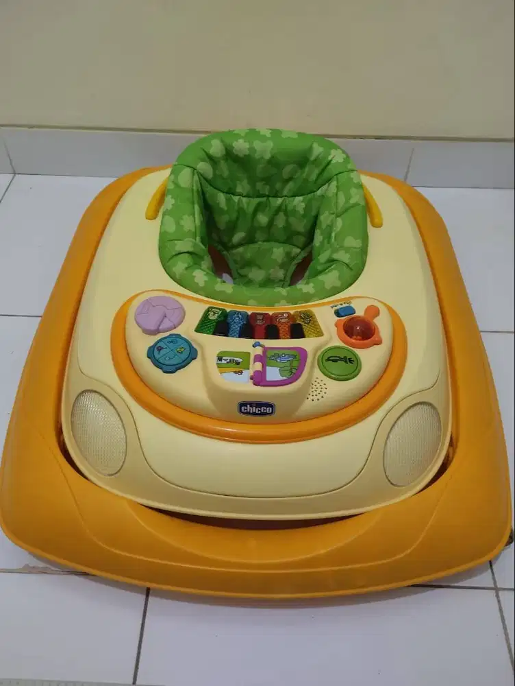 Baby Walker Chicco