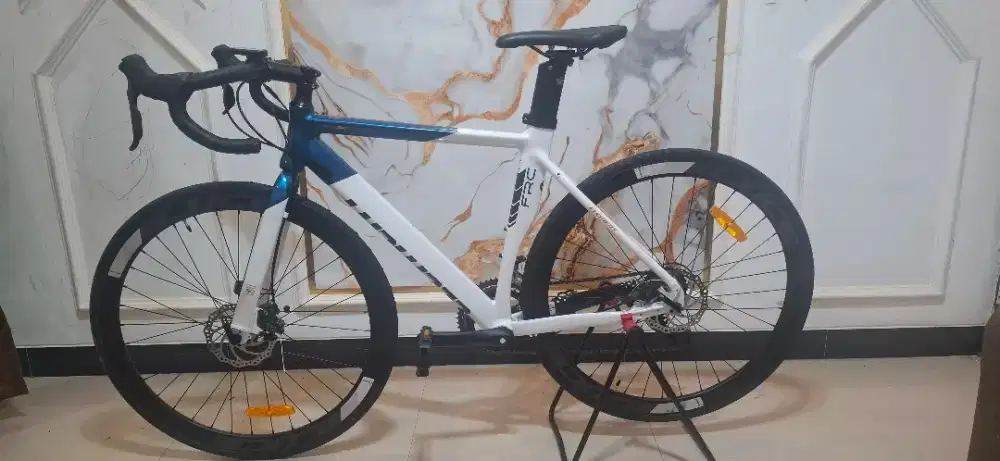 Sepeda Roadbike Element FRC 50 SB