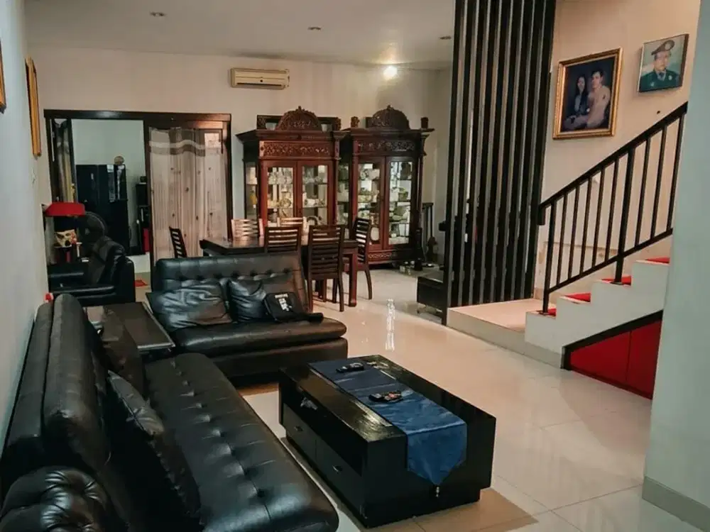 Rumah Hoek Mewah Semi Furnished Asera One South Harapan Indah, LT 310 m², 6 KT, Siap Huni