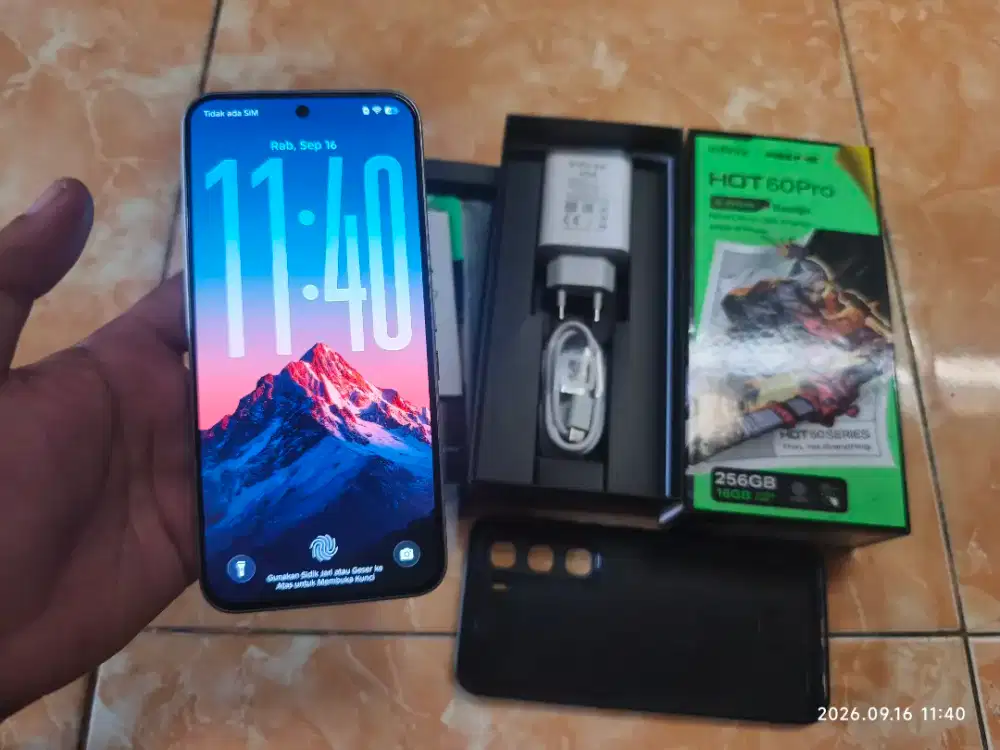 INFINIX HOT 60 PRO RAM 8+8/256