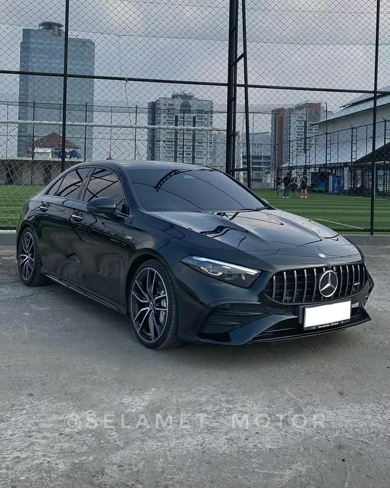 MERCEDES BENZ A35 AMG 2023 LOW KM