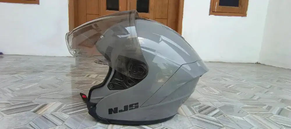 Helm NJS Kairoz